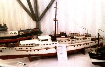 Bateau ANG2.jpg (131474 octets)